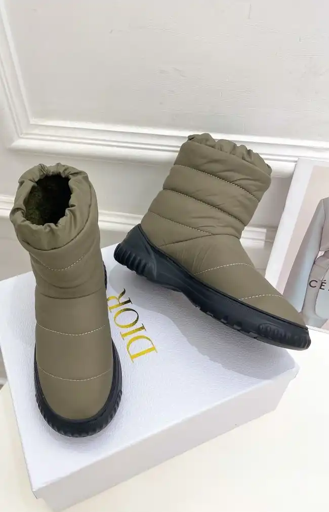 hype Christian Dior Boots