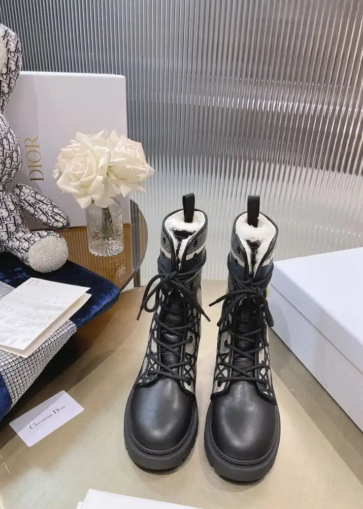 hype Christian Dior Boots