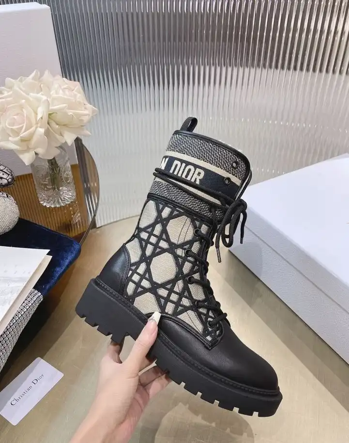 hype Christian Dior Boots