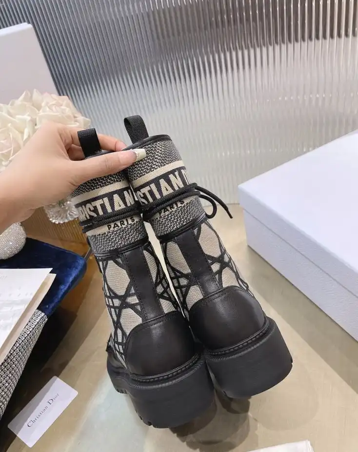 hype Christian Dior Boots