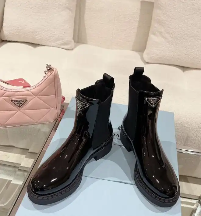 hype Louis Vuitton Boots