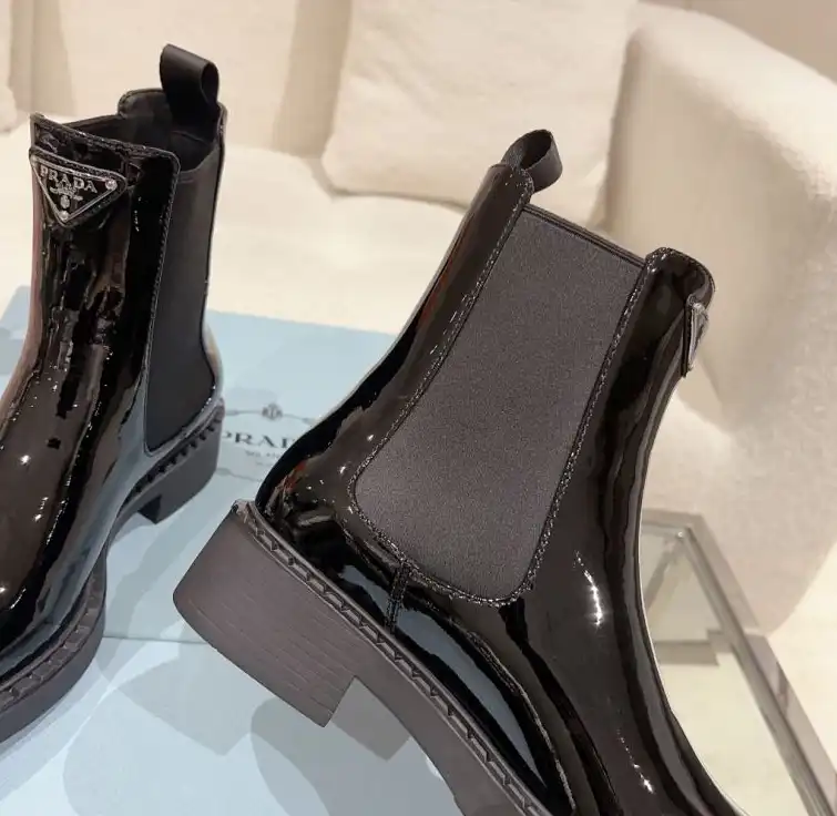 hype Louis Vuitton Boots