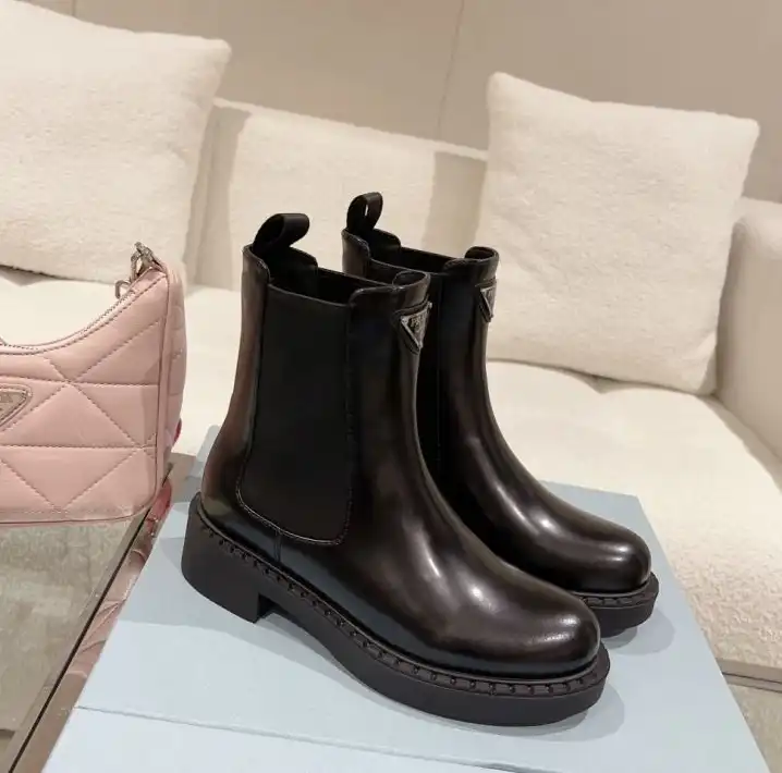 hype Louis Vuitton Boots