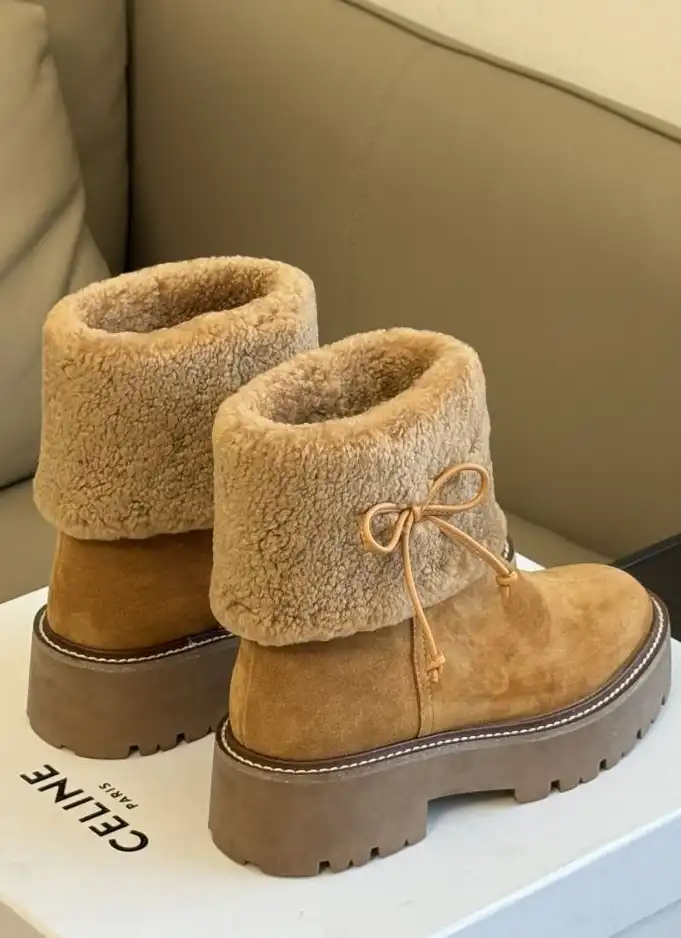 hype Chanel Boots