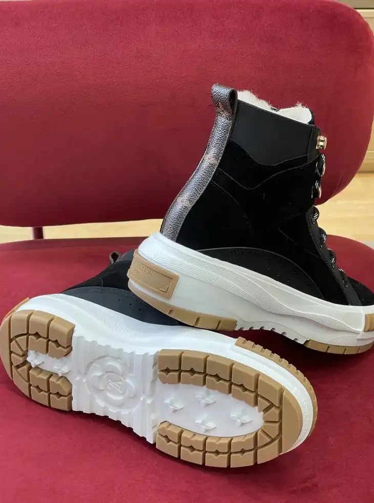 hype Louis Vuitton Boots