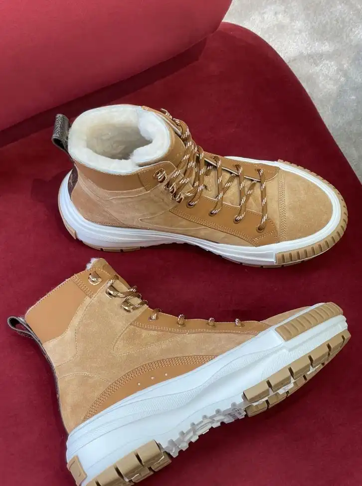 hype Louis Vuitton Boots