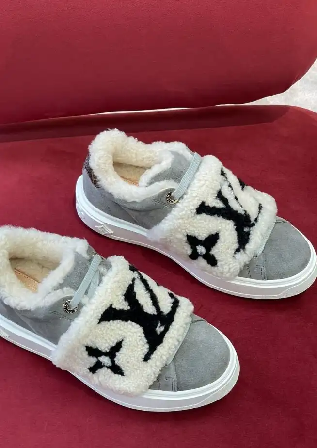 hype Louis Vuitton Sneakers