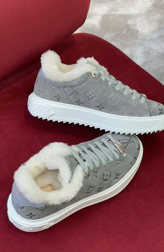 hype Louis Vuitton Sneakers