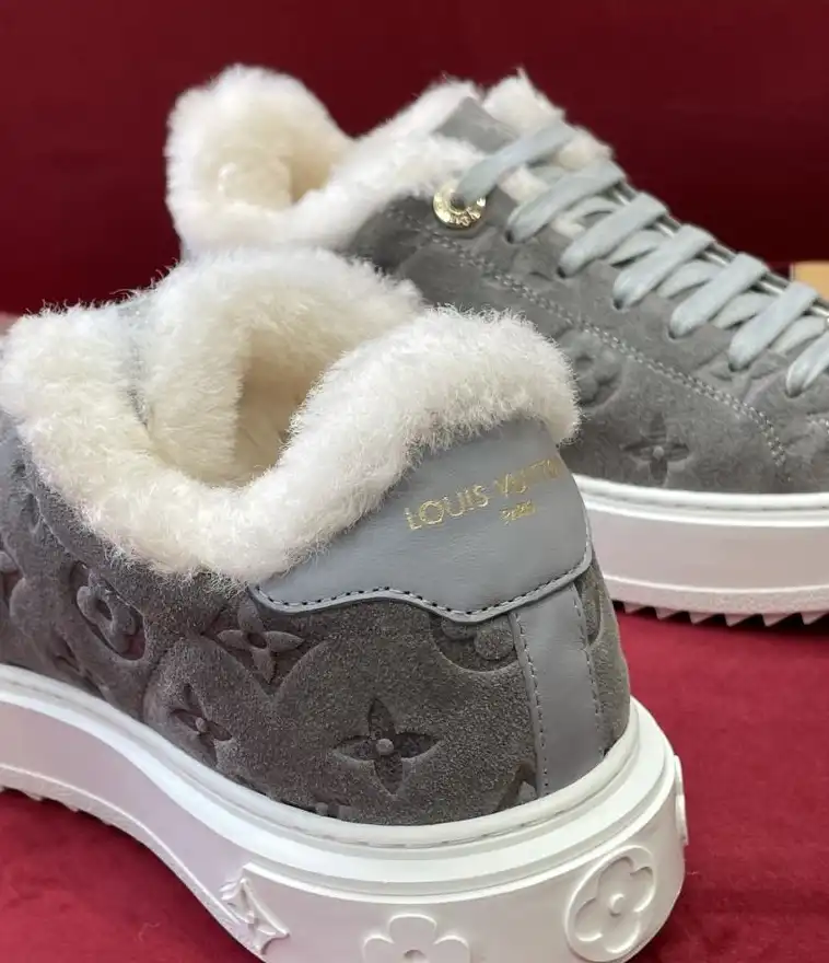 hype Louis Vuitton Sneakers