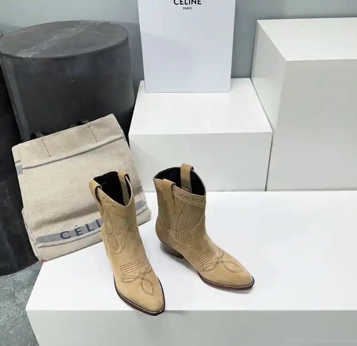 hype Celine Boots