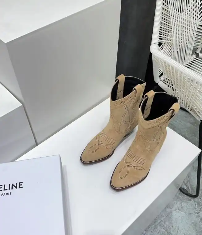 hype Celine Boots