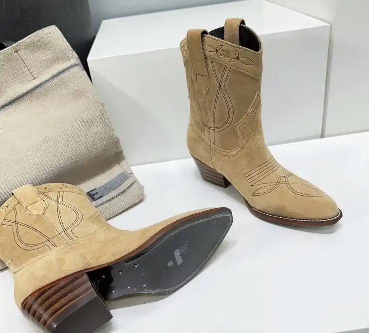 hype Celine Boots