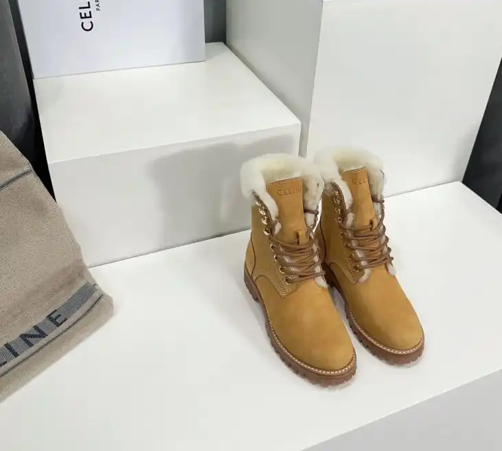 hype Celine Boots