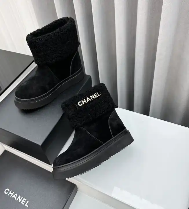 hype Chanel Boots