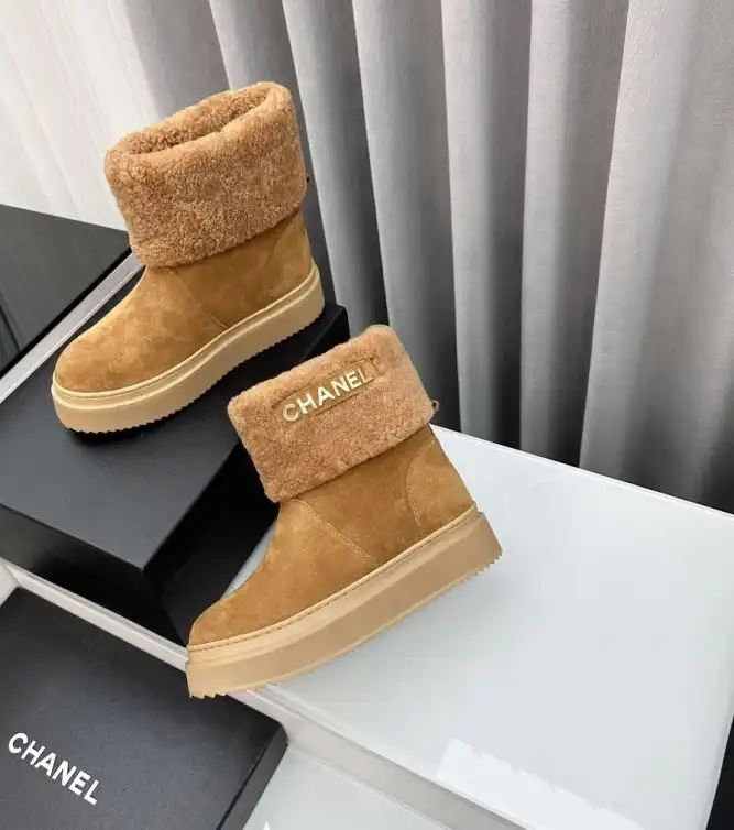 hype Chanel Boots