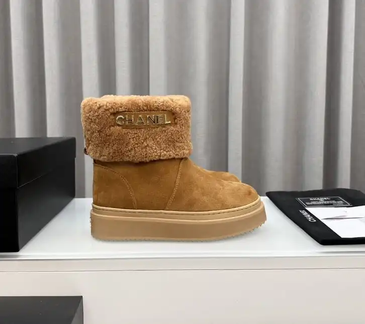 hype Chanel Boots