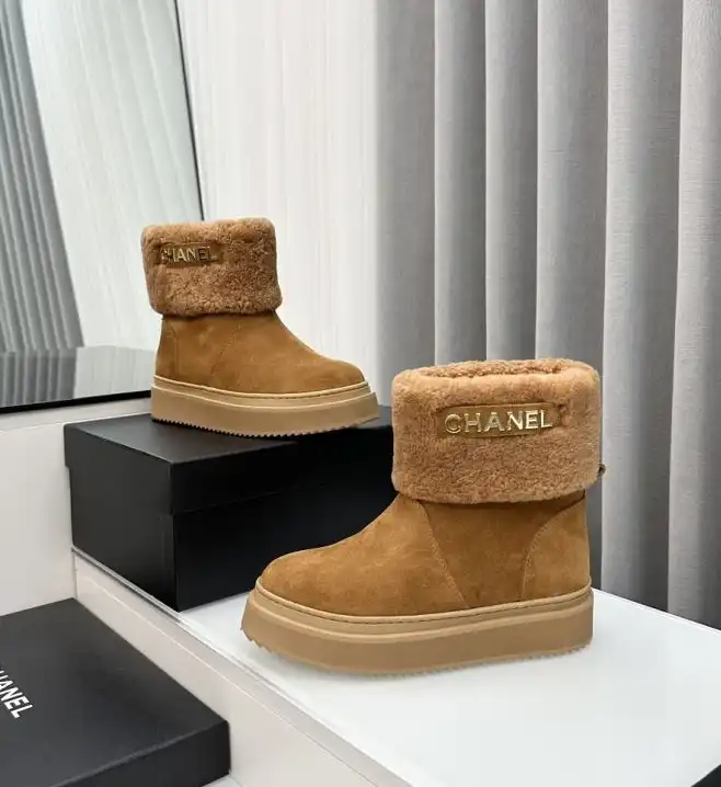 hype Chanel Boots