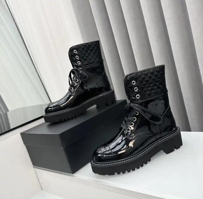 hype Chanel Boots