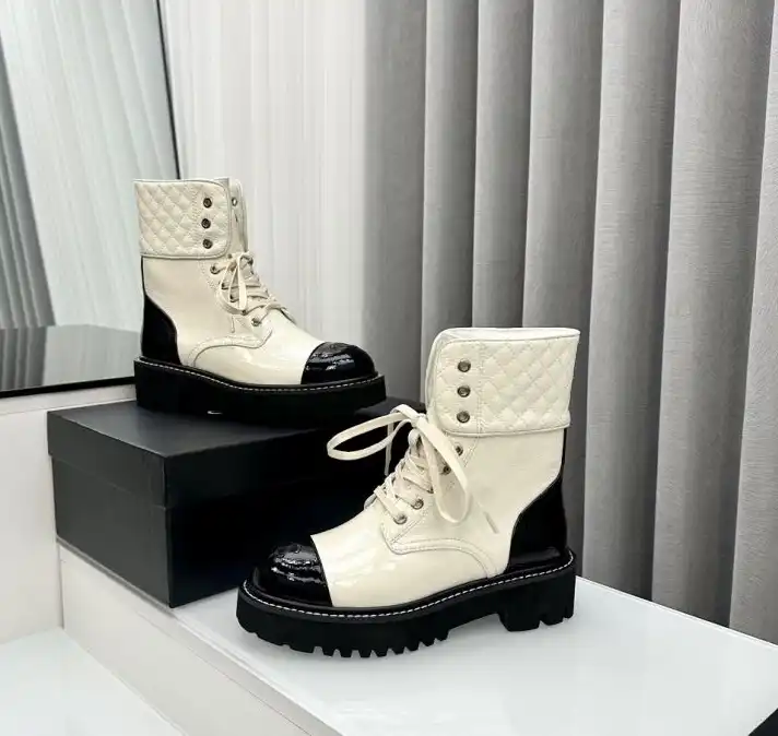 hype Chanel Boots