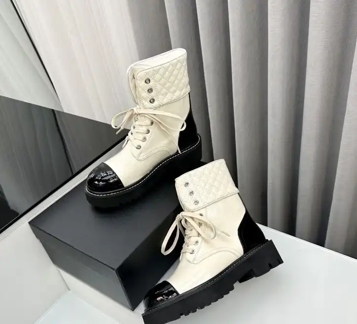 hype Chanel Boots