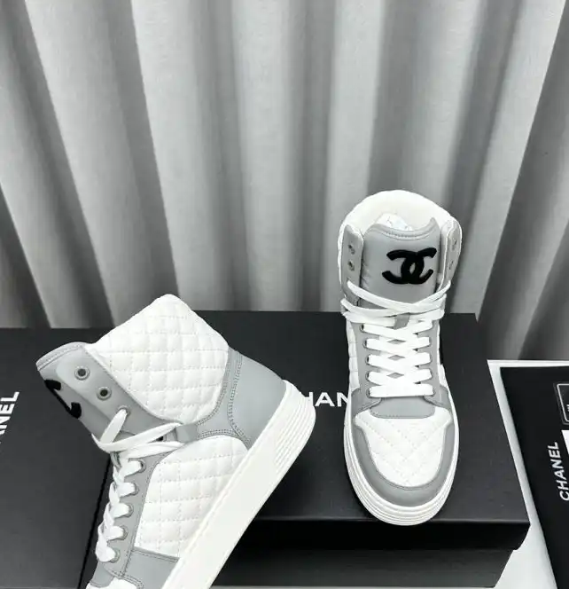 hype Chanel Boots