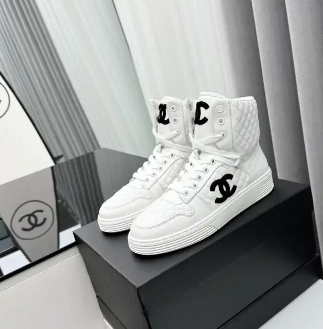 hype Chanel Boots