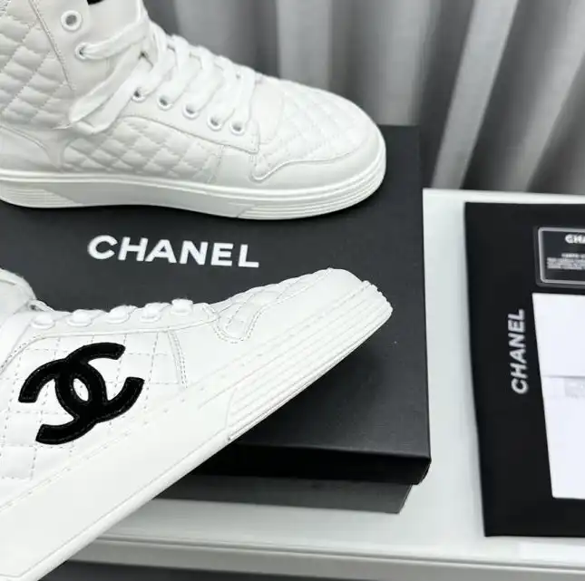 hype Chanel Boots