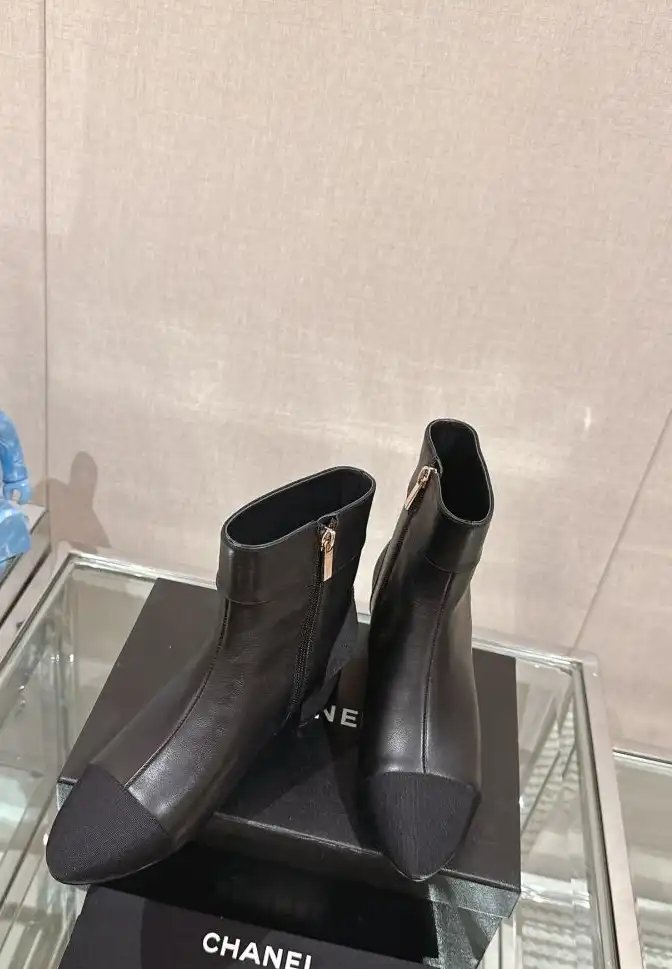 hype Chanel Boots