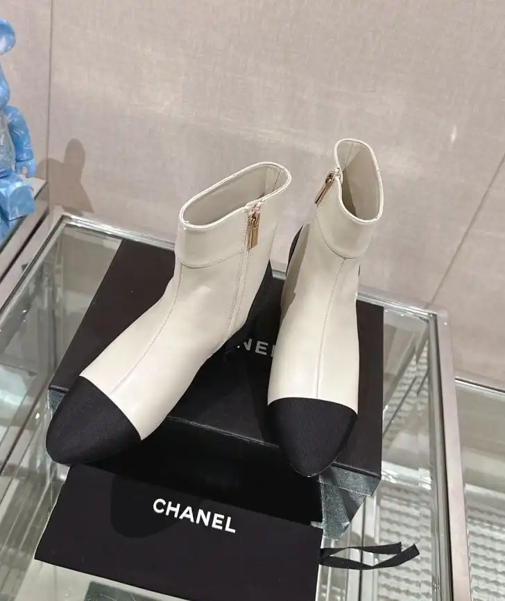 hype Chanel Boots