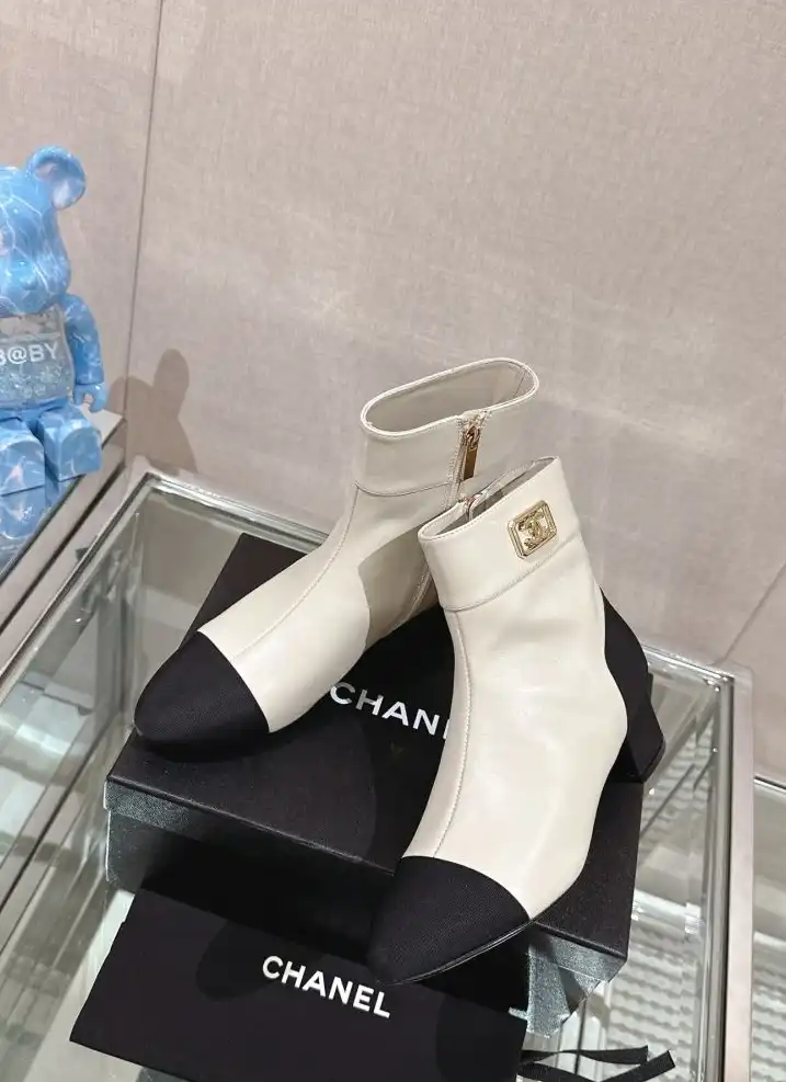 hype Chanel Boots