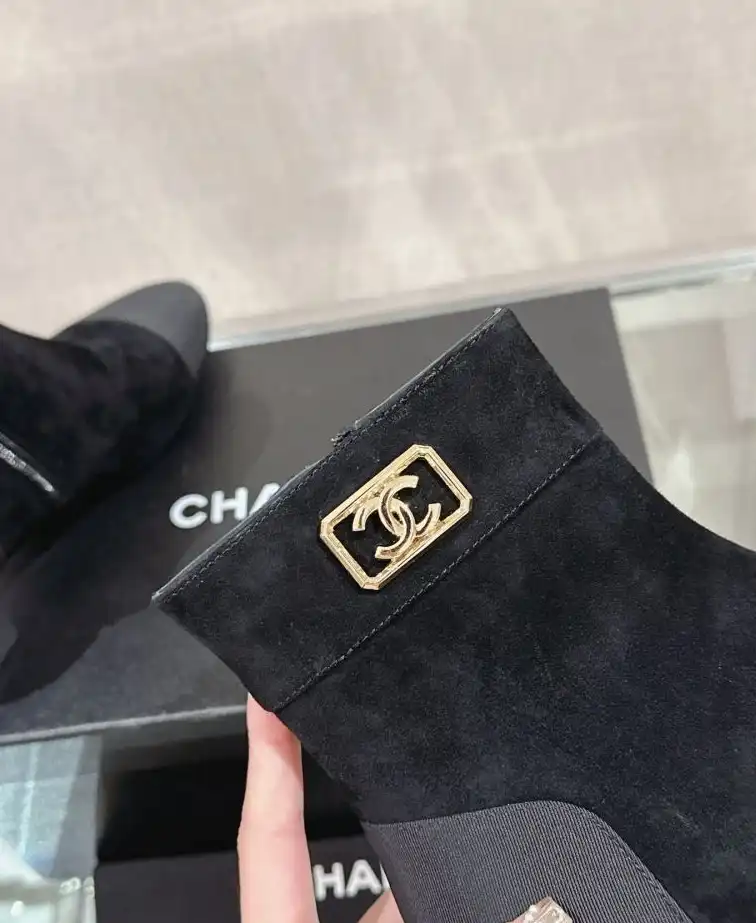 hype Chanel Boots