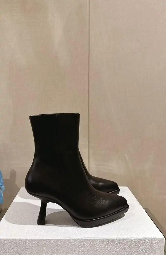 hype Christian Dior Boots