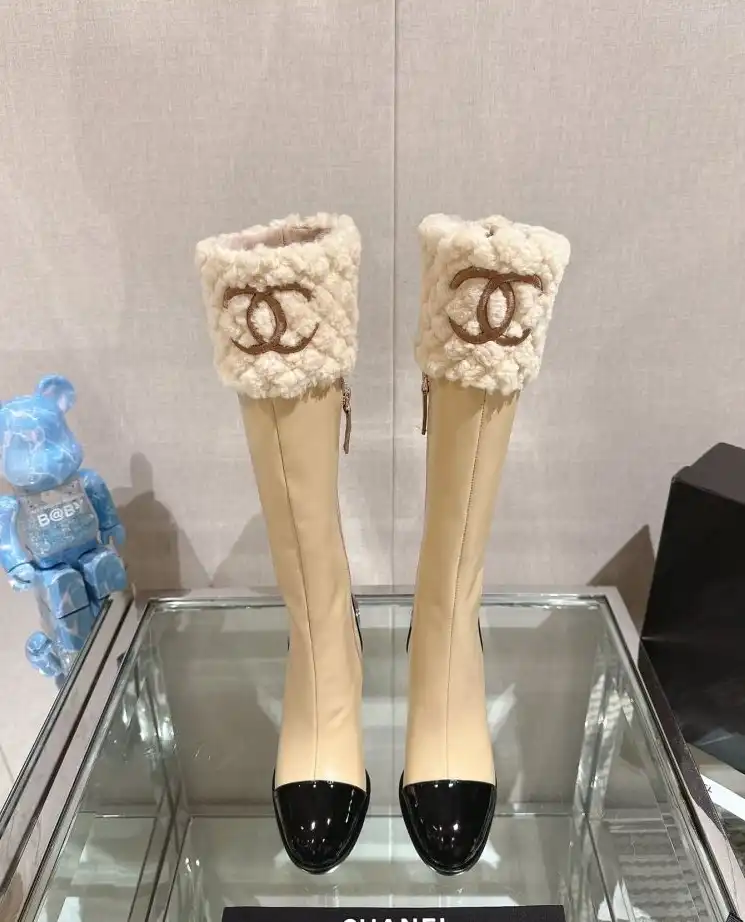 hype Chanel Boots