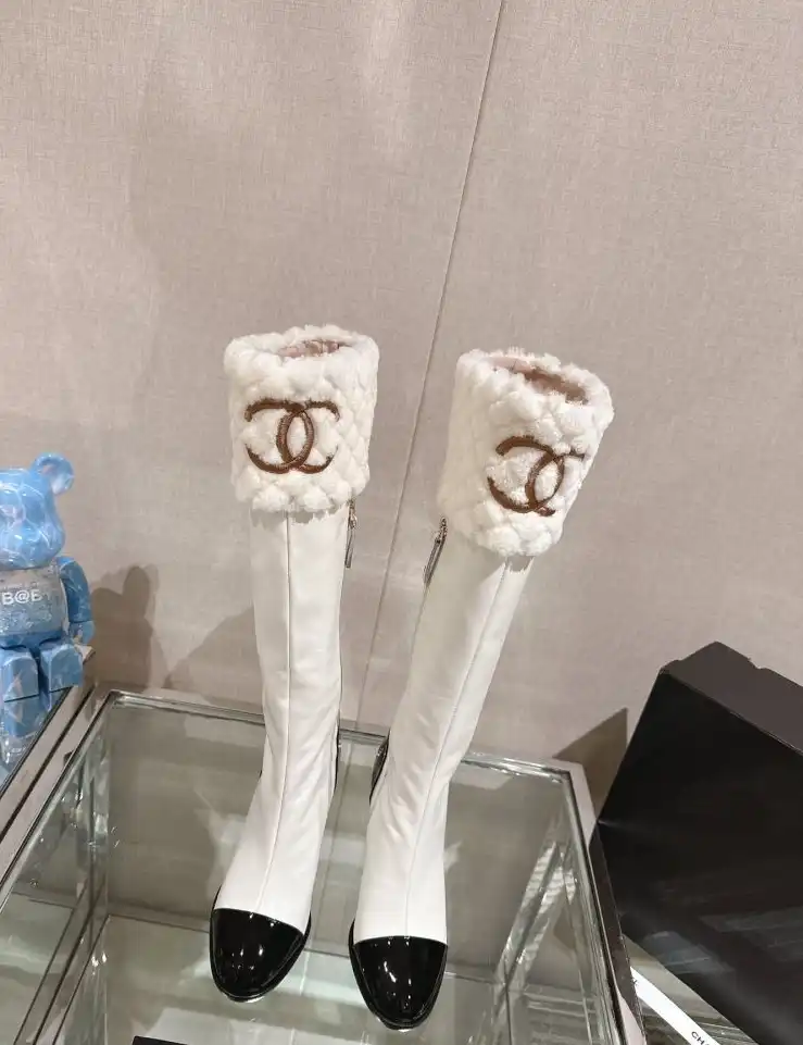 hype Chanel Boots