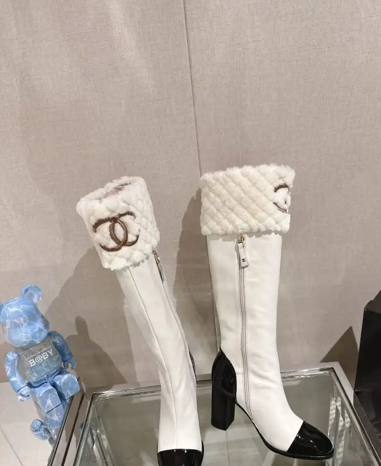 hype Chanel Boots