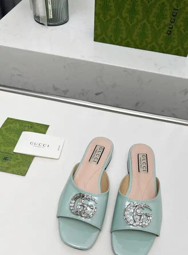 hype Gucci Slippers