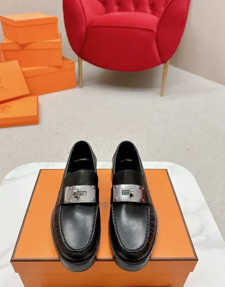 hype Hermes Leather Shoes