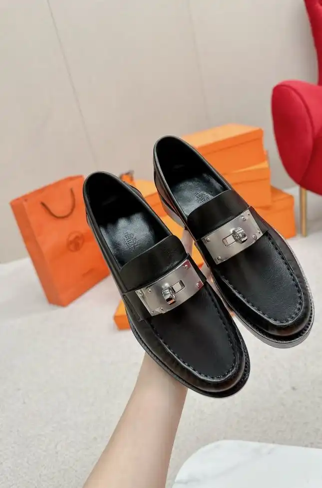 hype Hermes Leather Shoes