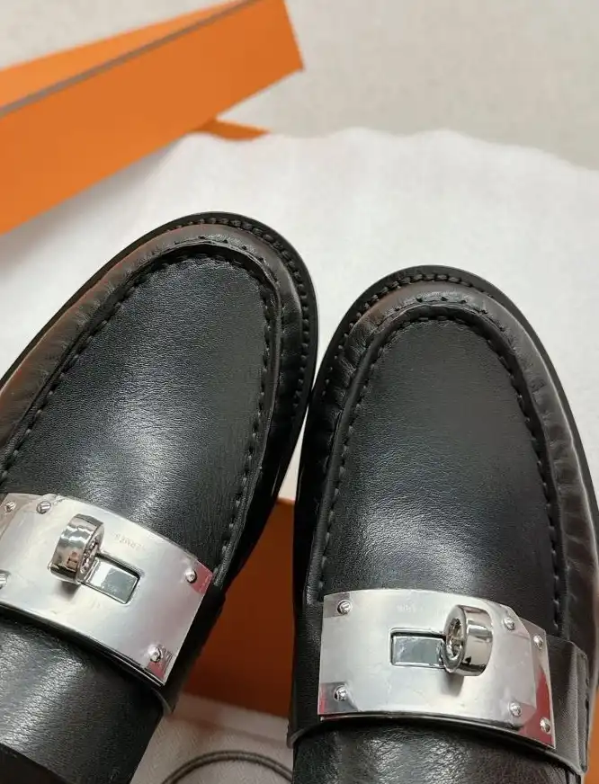 hype Hermes Leather Shoes