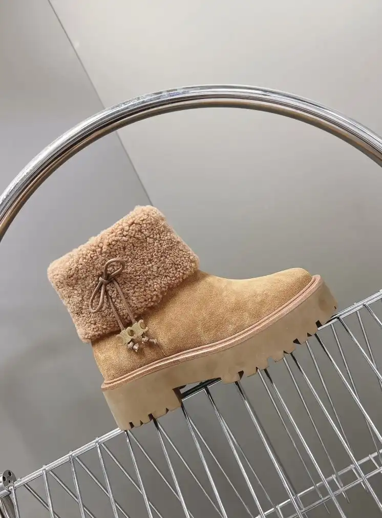 hype Celine Boots