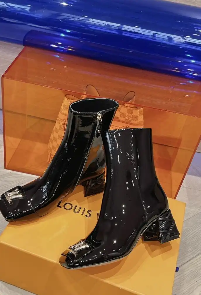 hype Louis Vuitton Boots