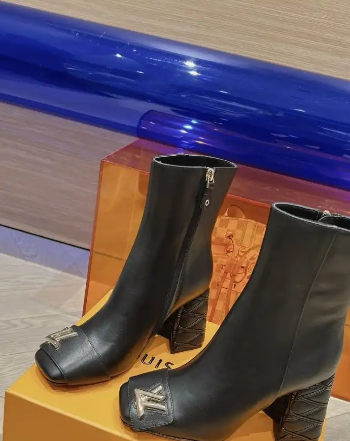 hype Louis Vuitton Boots