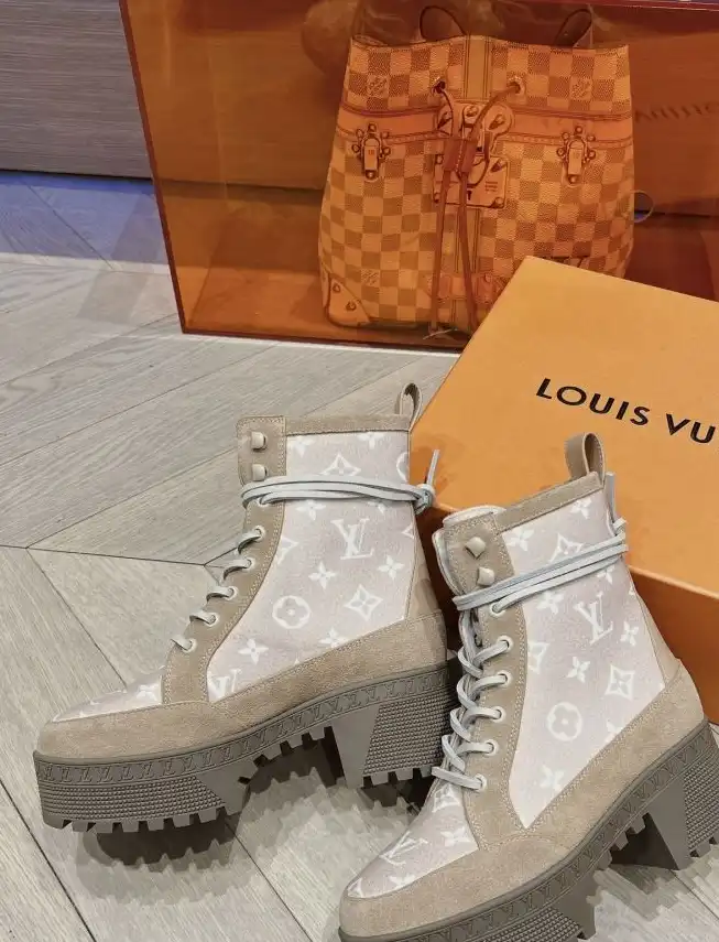 hype Louis Vuitton Boots