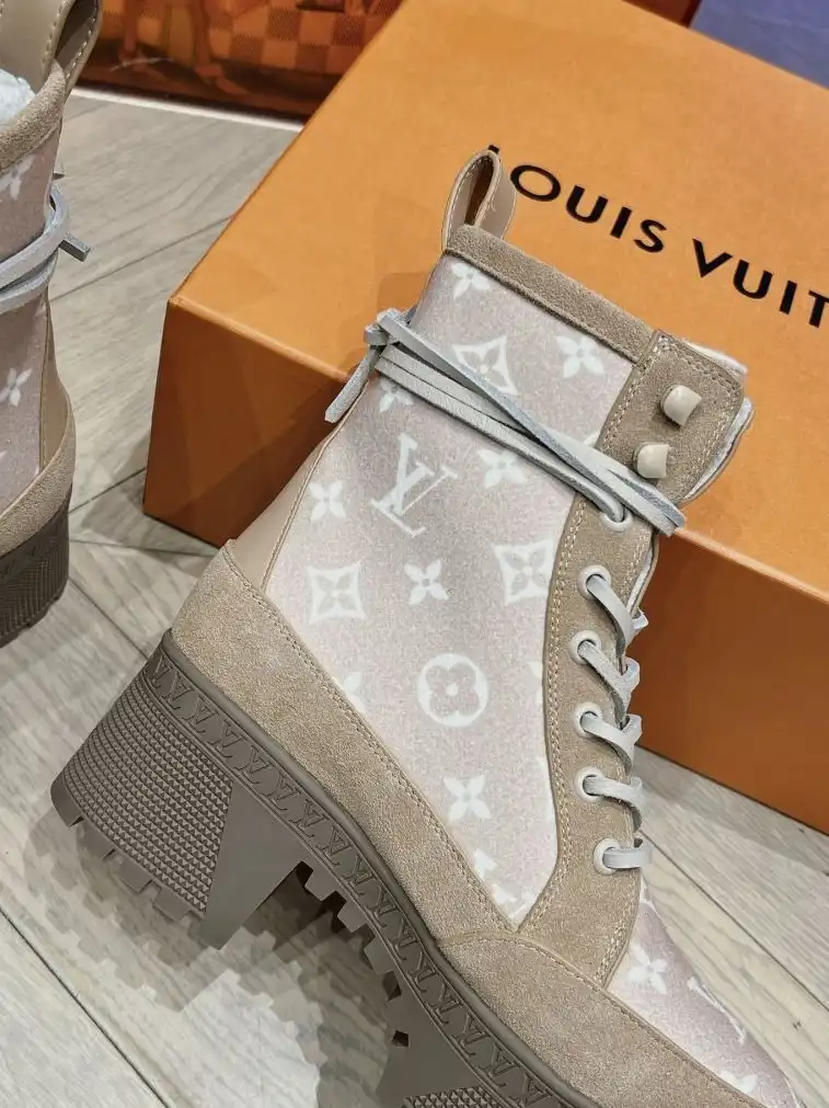 hype Louis Vuitton Boots