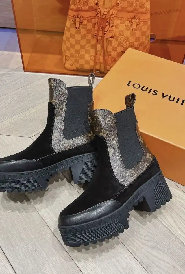 hype Louis Vuitton Boots