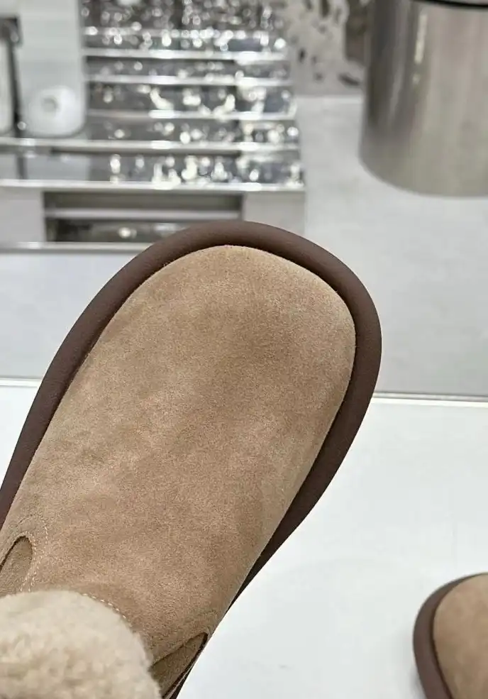 hype UGG Boots