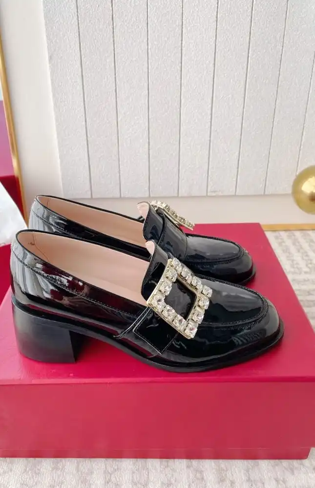 hype Roger Vivier Leather Shoes