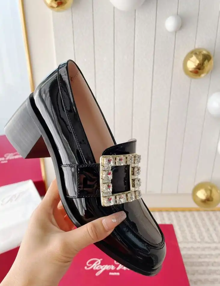 hype Roger Vivier Leather Shoes