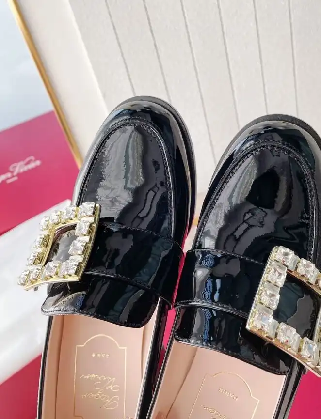 hype Roger Vivier Leather Shoes