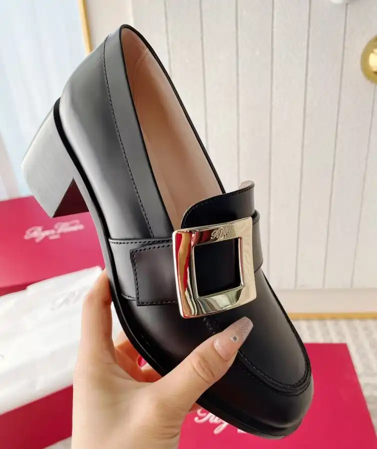 hype Roger Vivier Leather Shoes